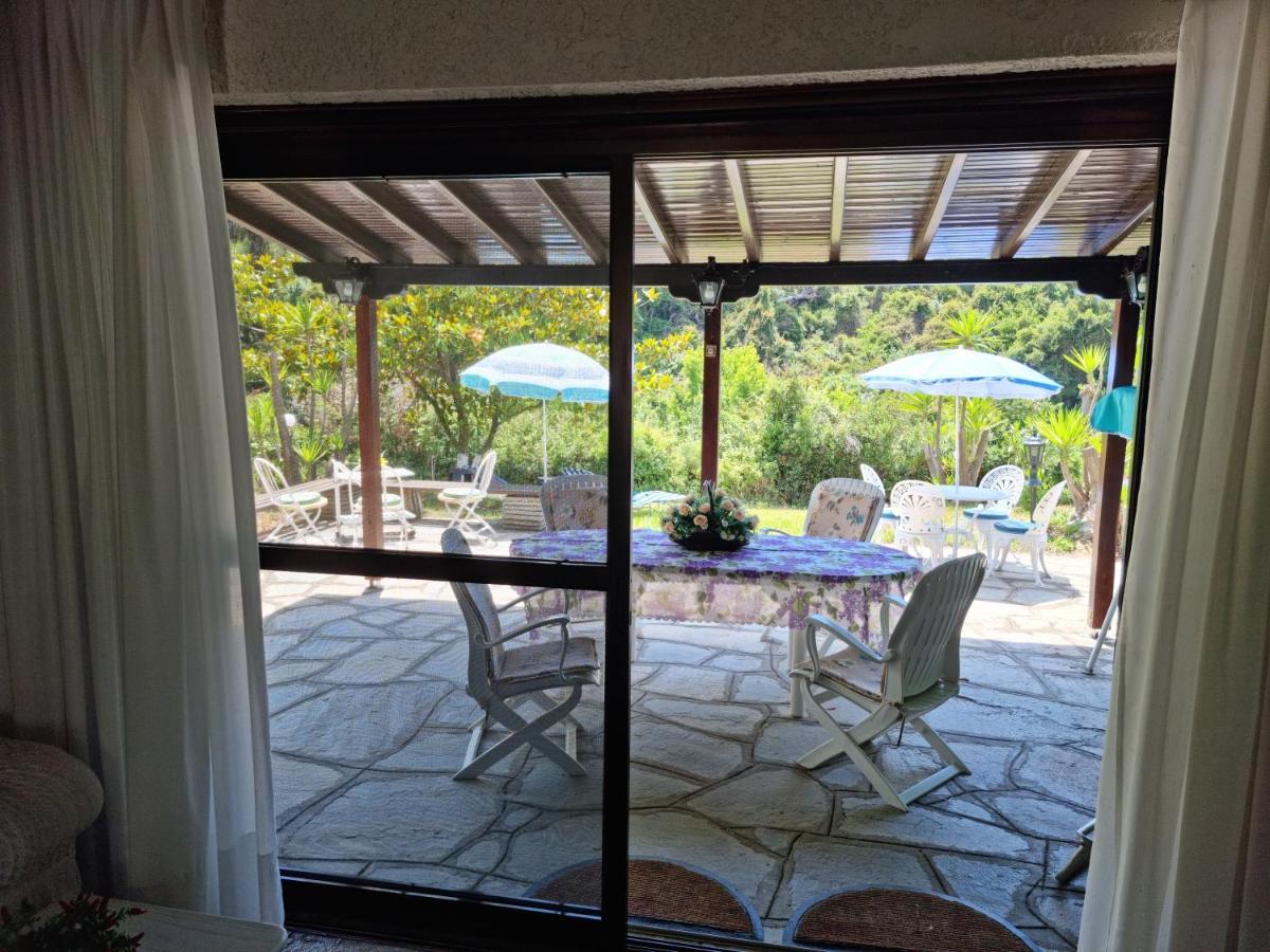 Beachfront Villa 100M From Sea For Up To 10 Guests Siviri Esterno foto