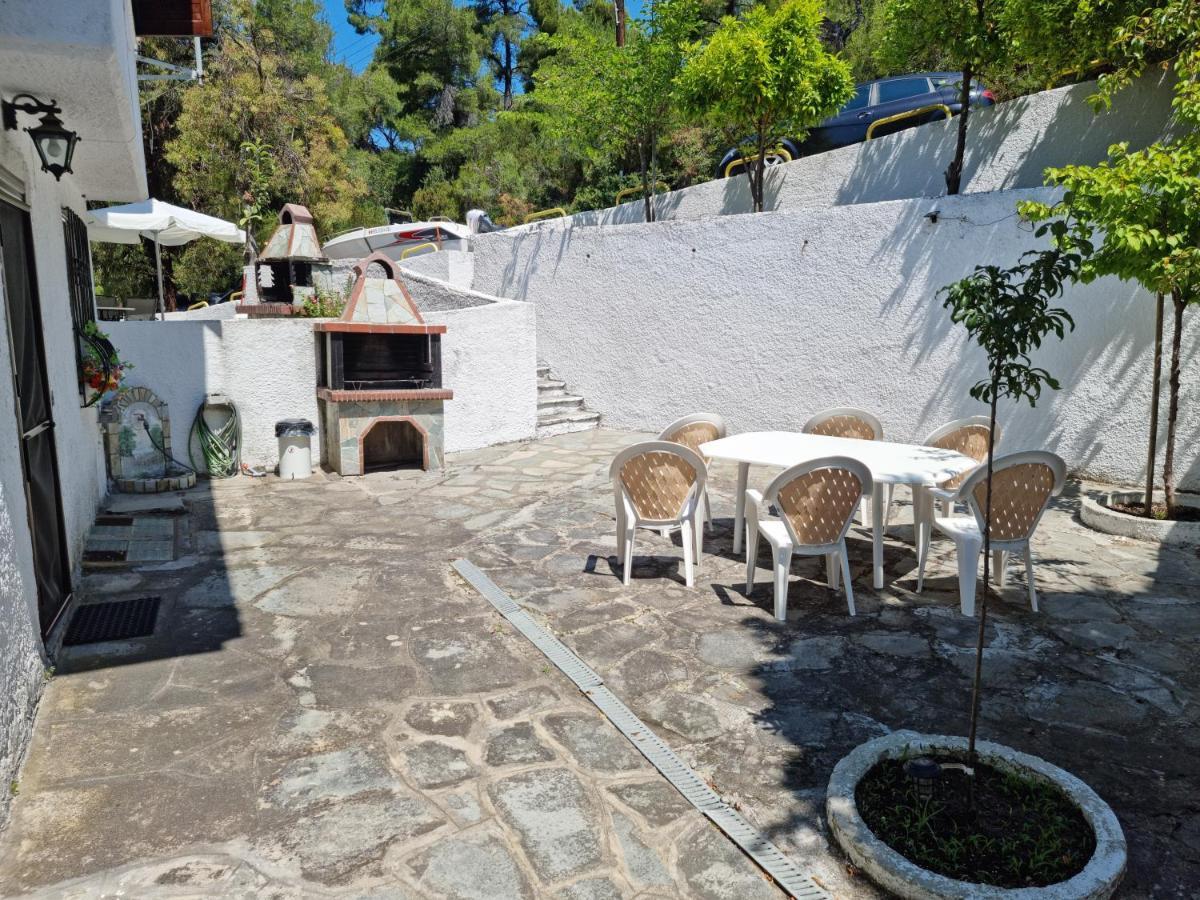 Beachfront Villa 100M From Sea For Up To 10 Guests Siviri Esterno foto