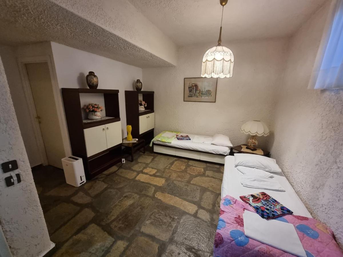 Beachfront Villa 100M From Sea For Up To 10 Guests Siviri Esterno foto