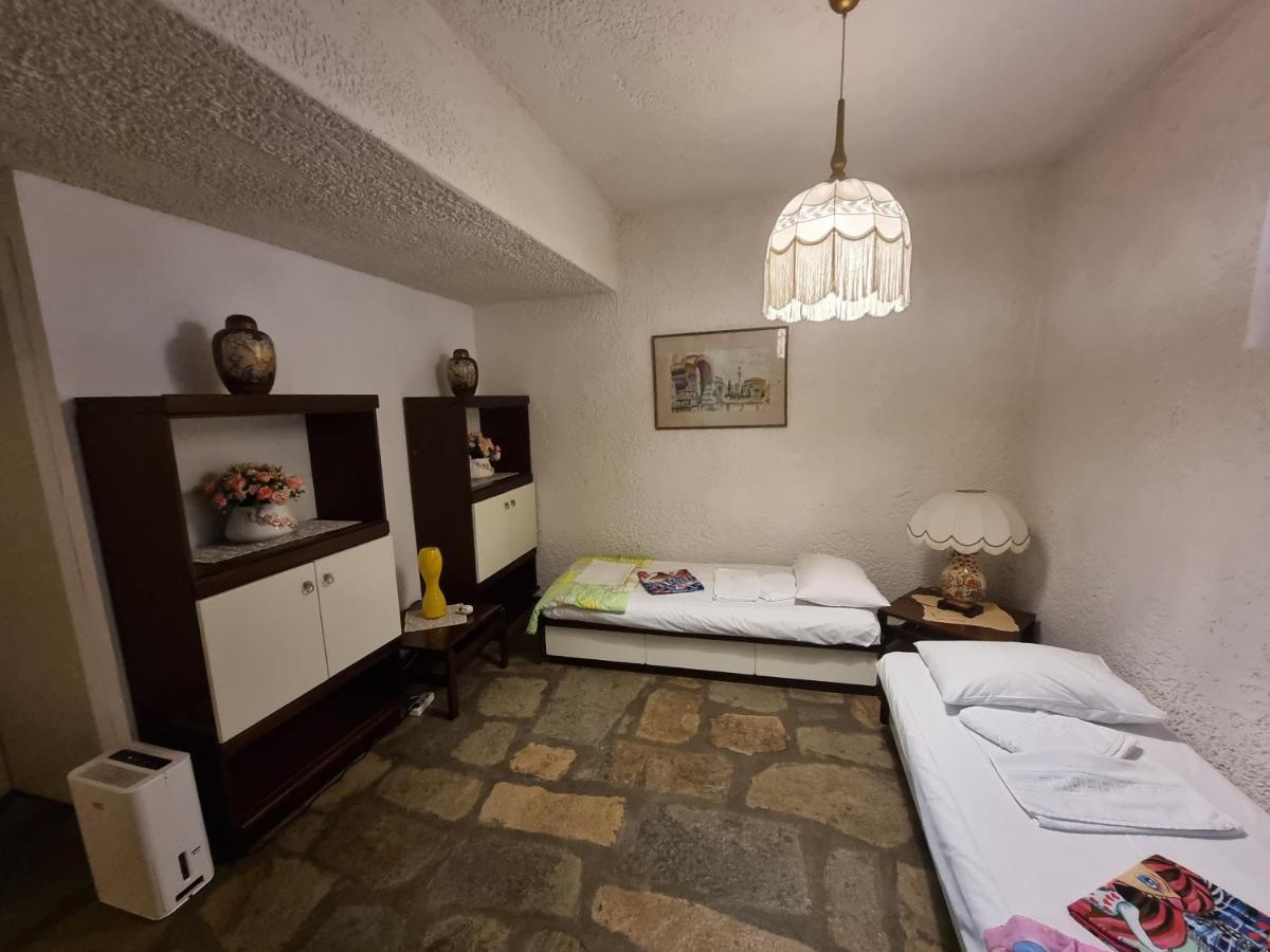 Beachfront Villa 100M From Sea For Up To 10 Guests Siviri Esterno foto