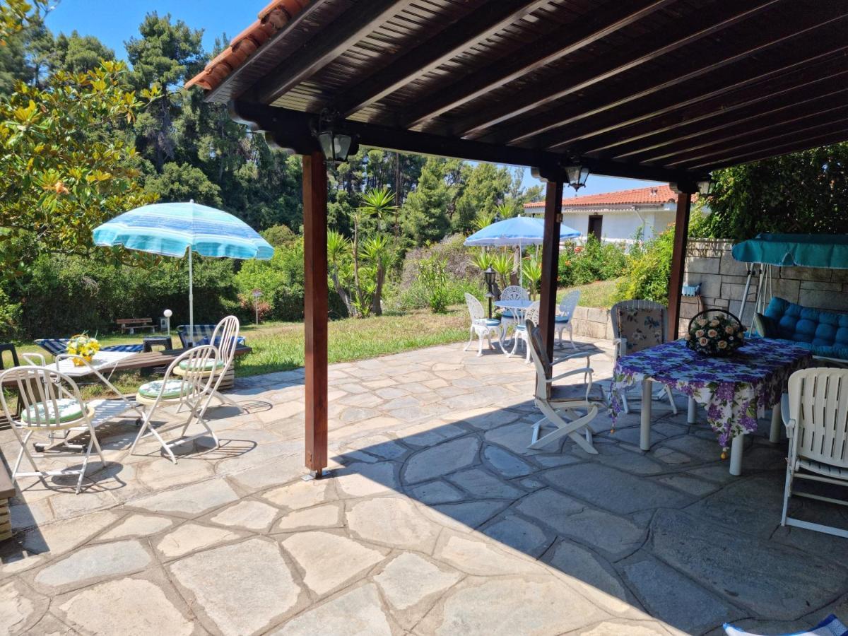 Beachfront Villa 100M From Sea For Up To 10 Guests Siviri Esterno foto